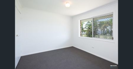 Newly renovated stunning 3-Bedroom charming family home in Algester - $640/week - Photo 5