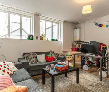 5 bedroom apartment to rent - Photo 2