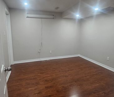 For Lease - 54 Amethyst Circle Unit# Basement, Brampton, Ontario - Photo 2