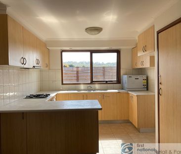 3 Douglas Rise, Endeavour Hills - Photo 1