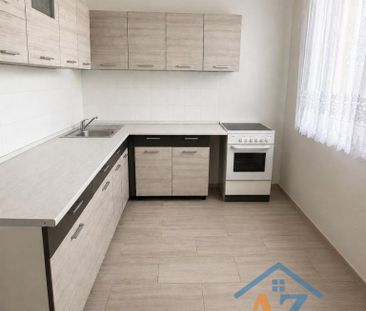 Pronájem bytu 2+1 58 m2 - Fotografie 1