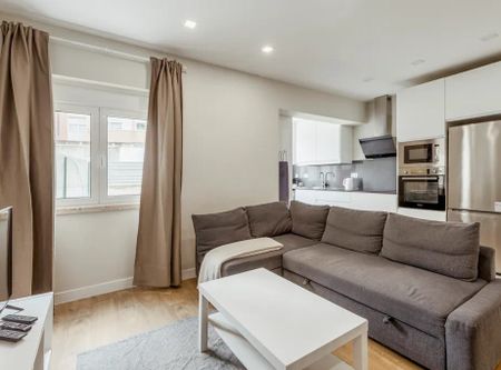 Rua Major Caldas Xavier, Odivelas, Lisbon 2675-313 - Photo 3