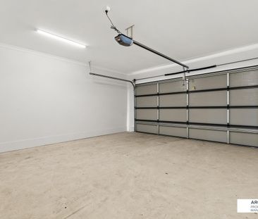 39 Bovine Cres, Donnybrook, Vic 3064 - Photo 2