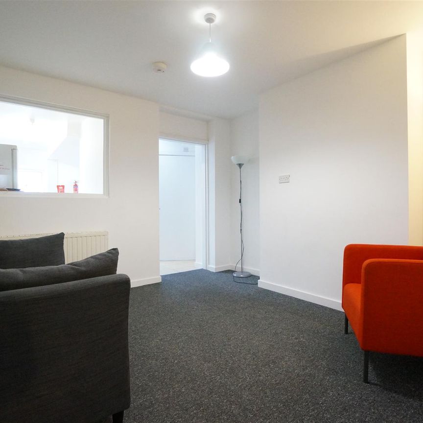 6 Mason Street - Photo 1