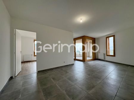 Location Appartement 4 pièces 79,30 m² - Photo 4