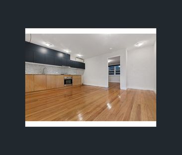 Welcoming and Renovated - Photo 2