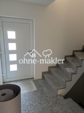 Neubau – Erstbezug 01.02.2026 | Hochwertige 2-Ebenen-Wohnung mit Garage in Toplage „Im Spitalgarten“ - Photo 4