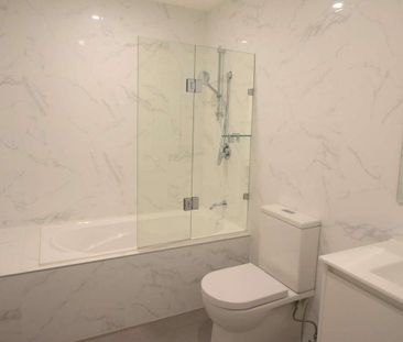 Excellent Liverpool Location! - Photo 6