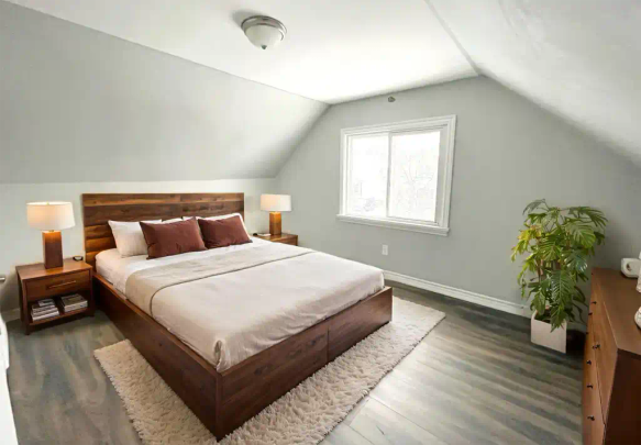 23 St. Patrick St - 2 — 1 Bedroom - Photo 1