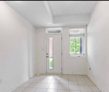 For Lease - 5 Antrin Street, Vaughan, Ontario - Photo 1