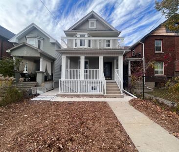 For Lease - 146 Bartlett Avenue Unit# Lower, Toronto, Ontario - Photo 1