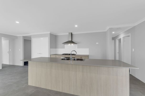 Four Bedroom Family Home in Byford - Photo 1