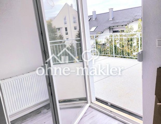 Traumhafte 4- Zimmerwohnung mit Balkon / Erstbezug nach Sanierung - Photo 1