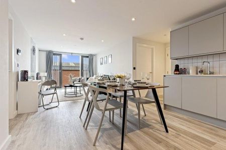 2 bedroom flat to rent - Photo 4