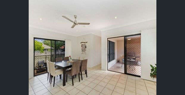 Quiet lifestyle in a central Kirwan pocket - Photo 1