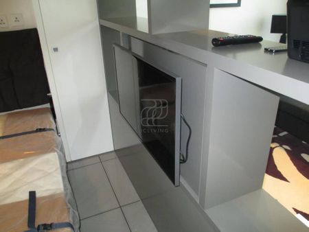 Studio to rent - Photo 4