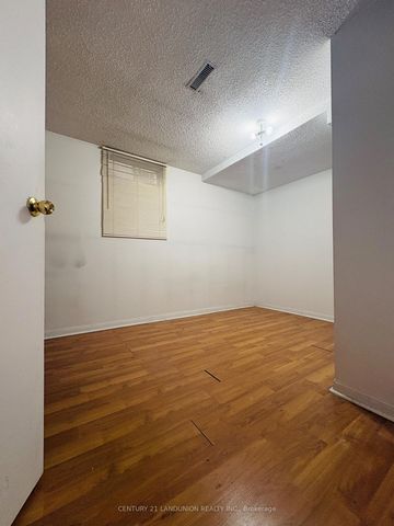 For Lease - Bsmt 48 48 Marchwood Crescent, Richmond Hill, Ontario - Photo 2