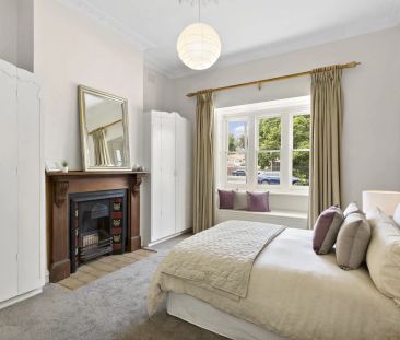 A double-fronted charmer - Photo 4