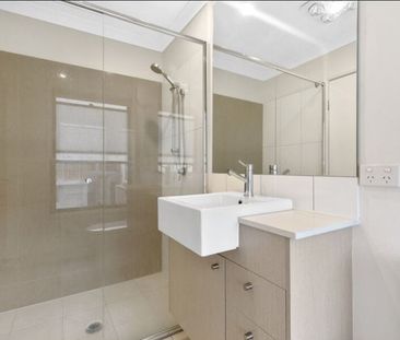 Townhouse in Cova Estate - Pool & Gym Facilities - Photo 6