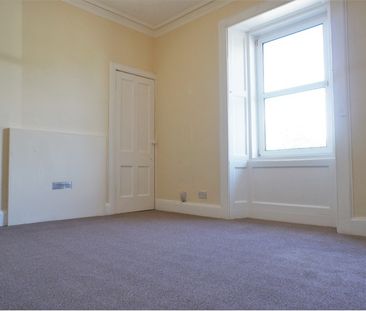 Castle Terrace, Dumbarton - Photo 1