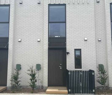 New and very modern - Photo 2