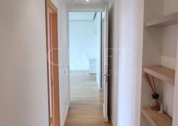 Parioli-Piazza delle Muse: Restored 3 bedroom, 3 Bath, spacious living, kitchen, balcony, near park, master bed & 2 single bedrooms. Ref 1045