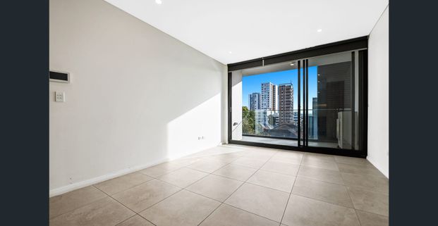 402/5 Clarence Street, Burwood, NSW 2134 - Photo 1