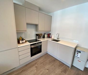 High Street, Maidenhead - Photo 6