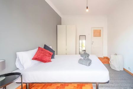 Alameda das Linhas de Torres, Lisbon, Lisbon 1750-140 - Photo 5