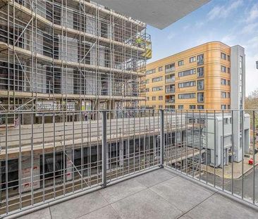 York Road, Battersea, SW11 - Photo 1