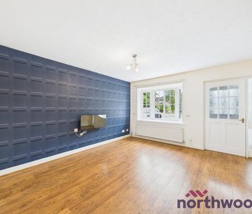 3 bedroom mews to rent - Photo 1
