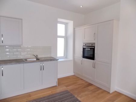 3 bed maisonette to rent in Musgrave Terrace, Pelaw, NE10 - Photo 5