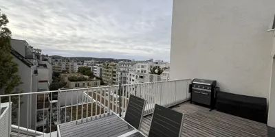 Lichtdurchflutete 2 Zimmerwohnung mit mehr als 35m² Freifläche bei U3-Kendlerstraße - Photo 3