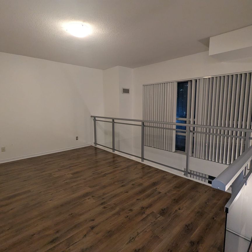 For Lease - 215 Queen Street Unit# 221, Brampton, Ontario - Photo 1