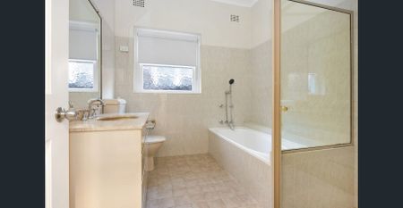 Updated Full Brick Home North Shore Gem - Photo 4