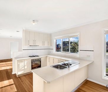3 BED, 2 BATH IN THE HEART OF WALLAN! - Photo 6