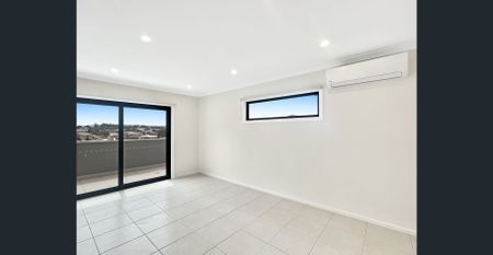 🏡 3-Bedroom Townhouse in Mernda - Photo 5