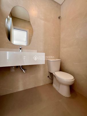 Casa com 2 quartos e 105m² para alugar em Campeche, Florianópolis. - Foto 1