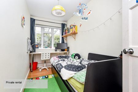 3 Bed Flat, Crescent Road, N8 - Photo 3