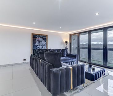 Lake View Court, Leeds, LS8 - Photo 3