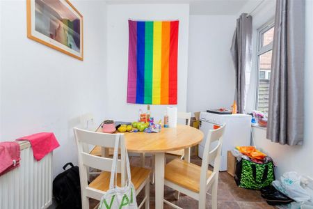 3 bedroom house to rent - Photo 3