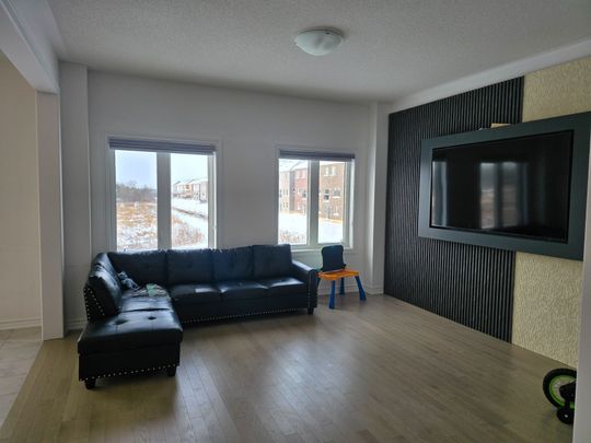 For Lease - 387 Russell Street, Southgate, Ontario - Photo 1