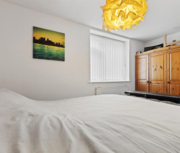 2 bedroom ground floor flat to rent - Photo 5