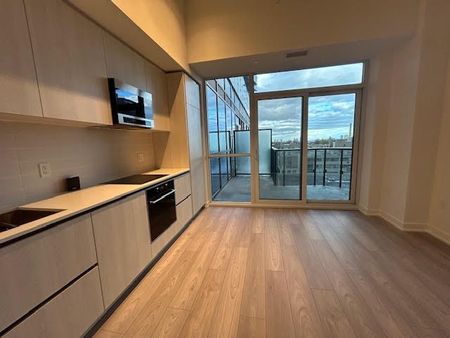 For Lease - 120 Broadway Avenue Unit# 609, Toronto, Ontario - Photo 2