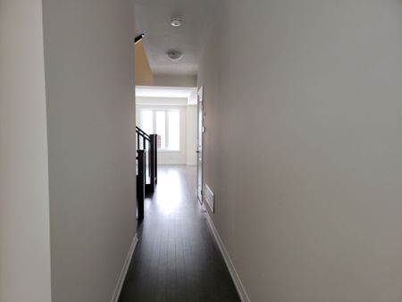 For Lease - 127 Broadacre Drive, Kitchener, Ontario - Photo 5