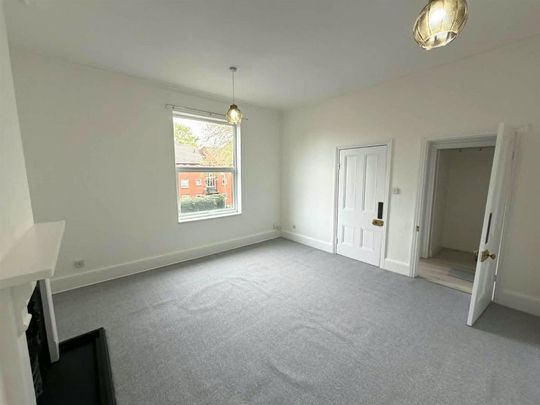 3 bedroom flat to rent - Photo 1