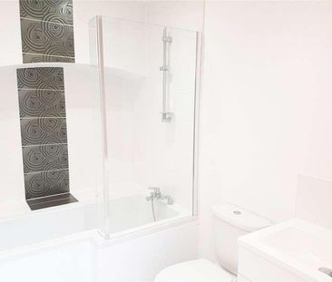 Marketfield Road, Redhill, Surrey, RH1 - Photo 3