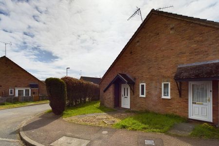 1 bedroom terraced house to rent - Photo 3