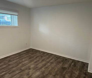 86 Rue Newbury, J4V 2Z9, J4V 2Z9, Longueuil - Photo 6
