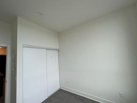 For Lease - 185 Deerfield Road Unit# 114, Newmarket, Ontario - Photo 3